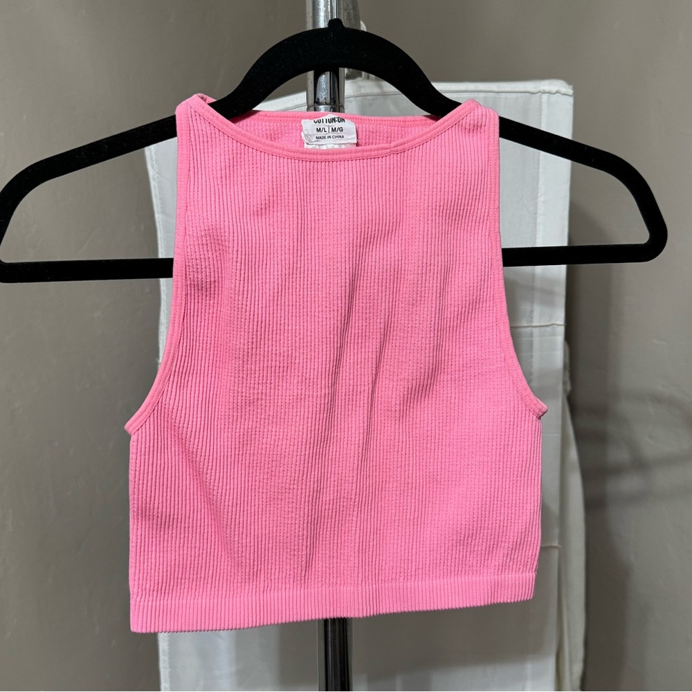 COTON:ON Crop Top Size: M/L (possibly even S-L) Bubblegum Pink